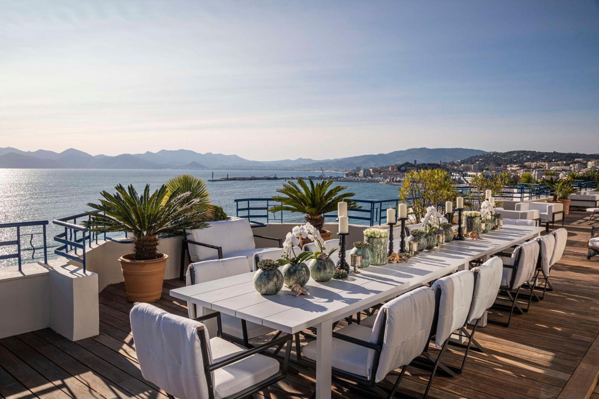 Hotel Martinez, In The Unbound Collection By Hyatt Cannes Luaran gambar The rooftop terrace at the Hotel de la Paix