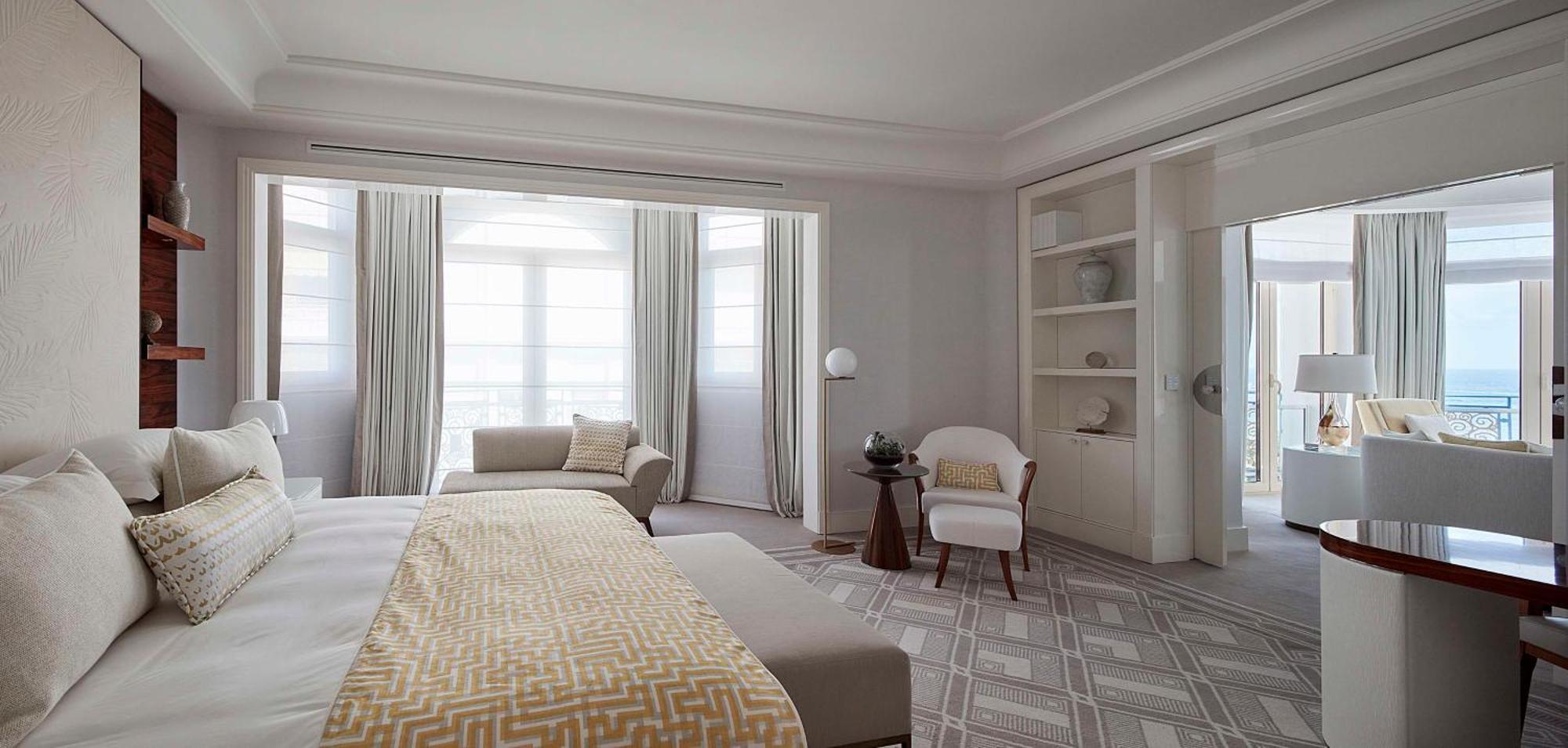 Hotel Martinez, In The Unbound Collection By Hyatt Cannes Luaran gambar A bedroom at the Mandarin Oriental, Paris