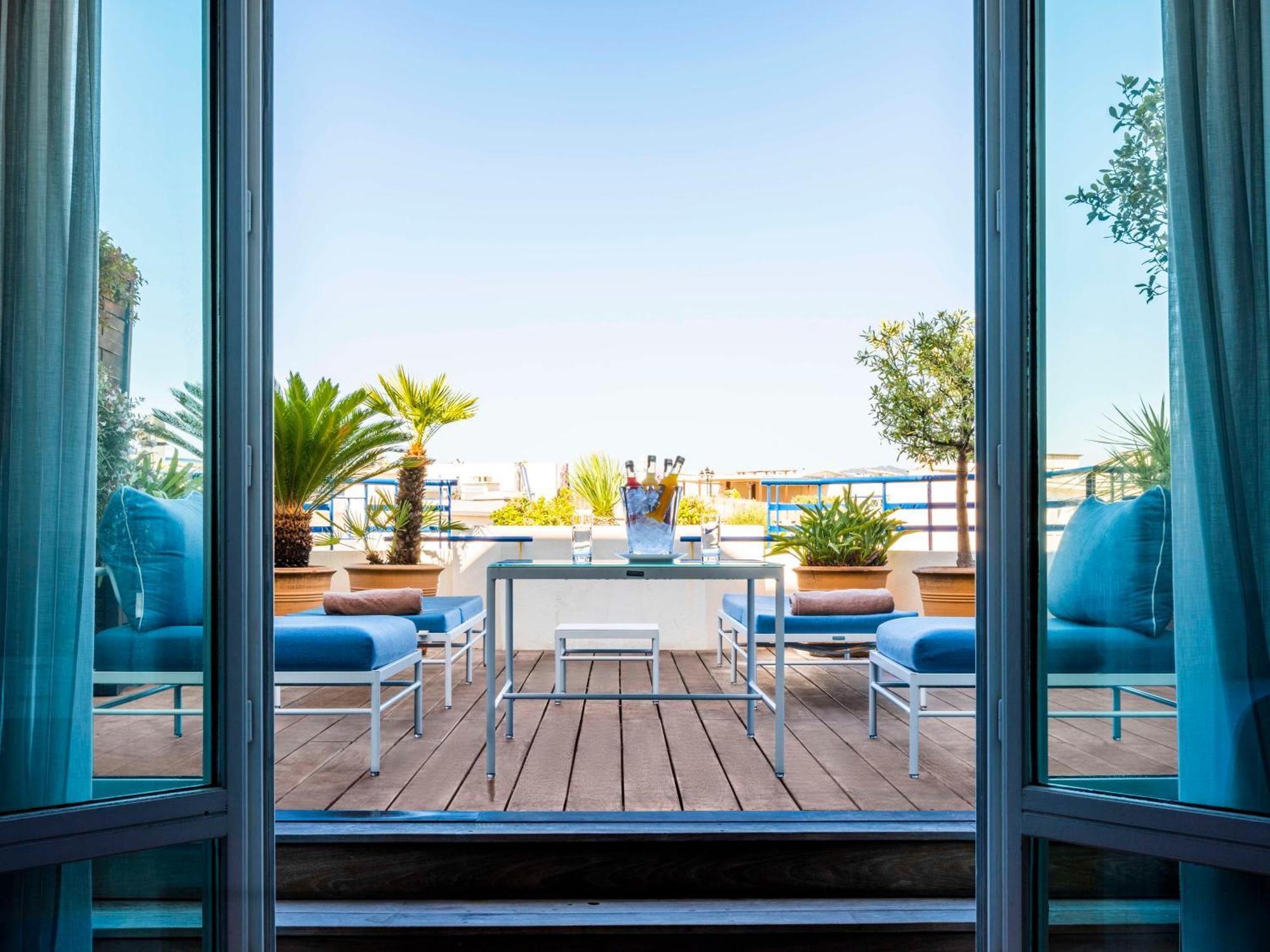 Hotel Martinez, In The Unbound Collection By Hyatt Cannes Luaran gambar The hotel's rooftop terrace