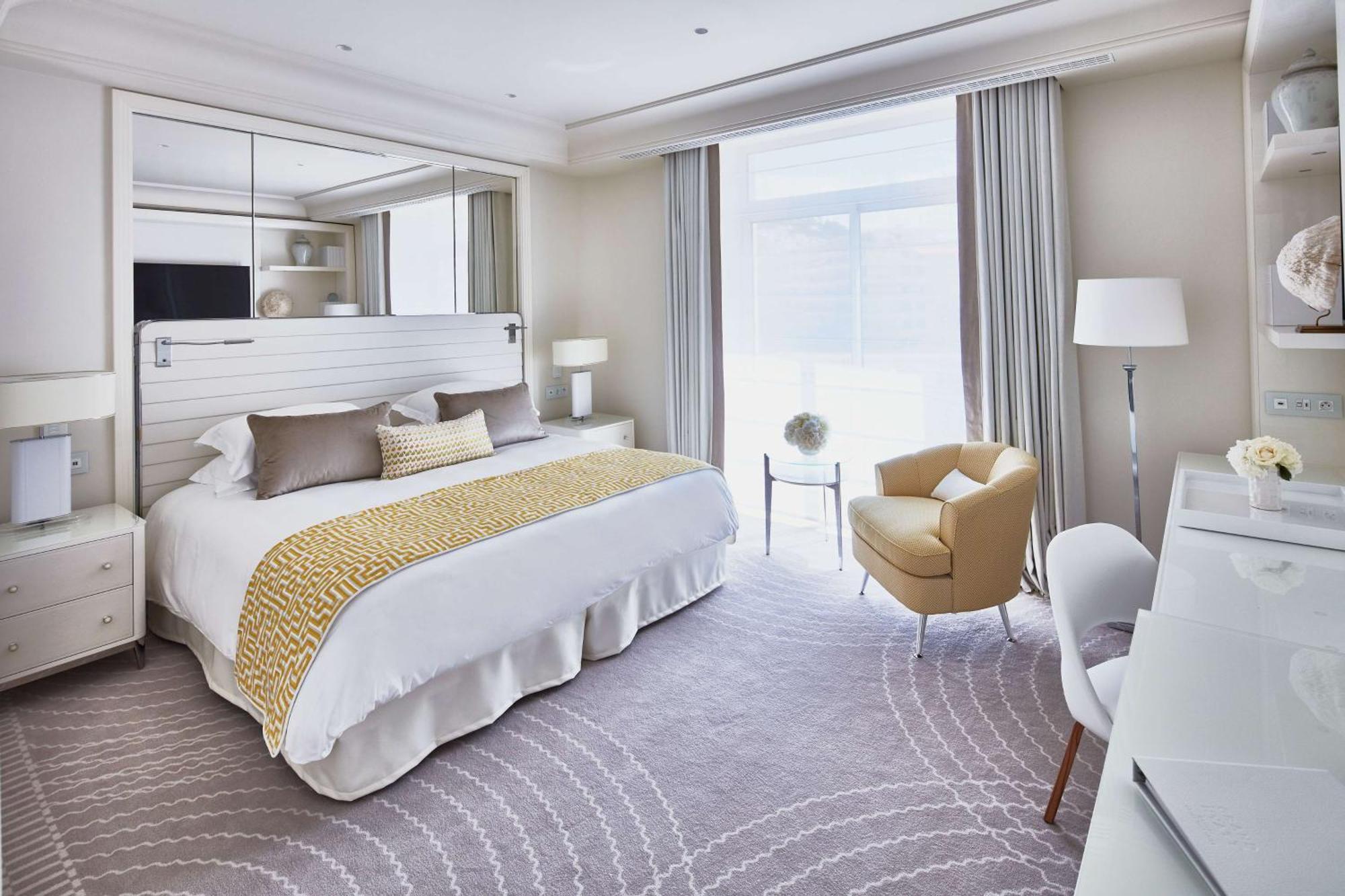 Hotel Martinez, In The Unbound Collection By Hyatt Cannes Luaran gambar A bedroom in the hotel